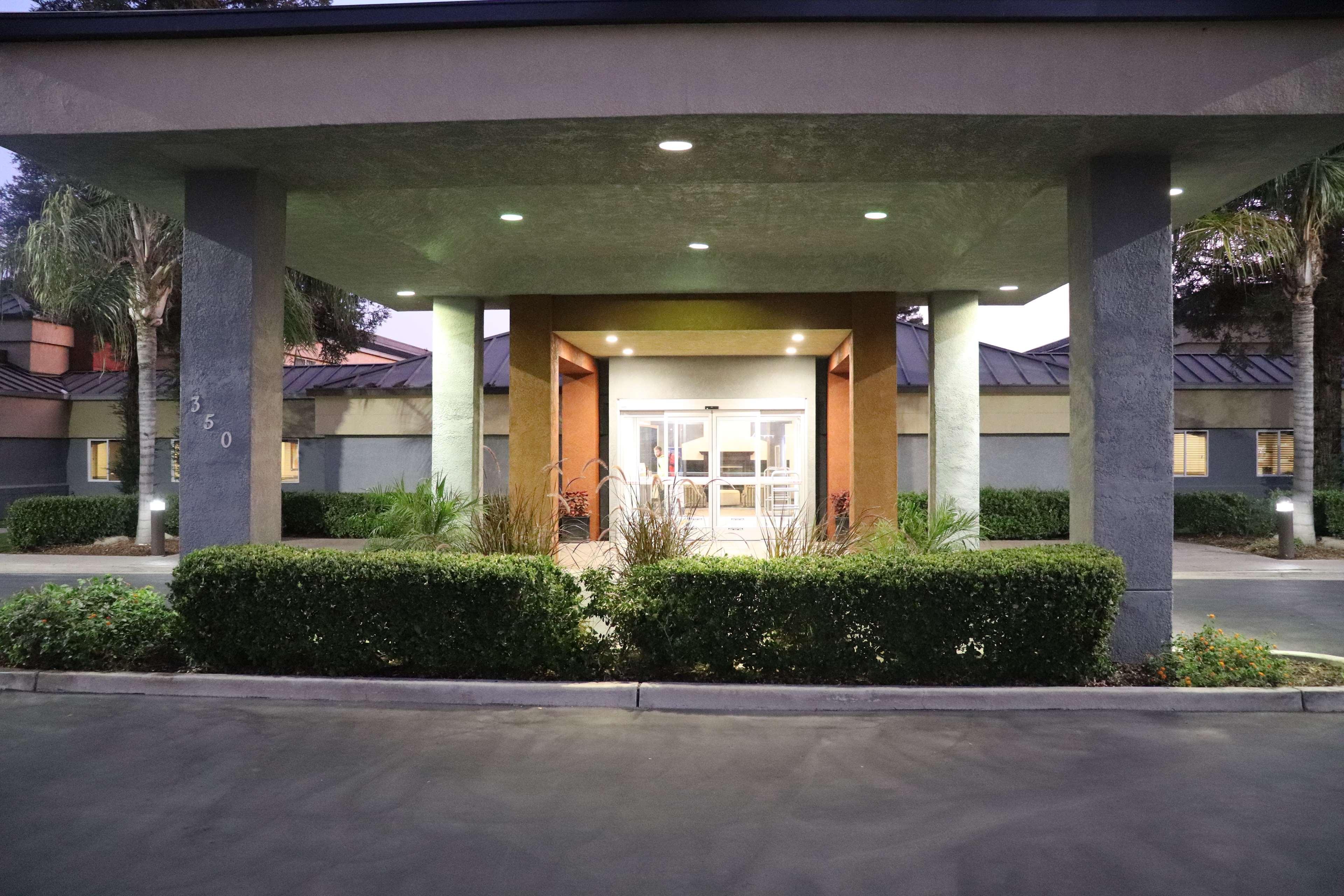 Best Western Porterville Inn Ngoại thất bức ảnh