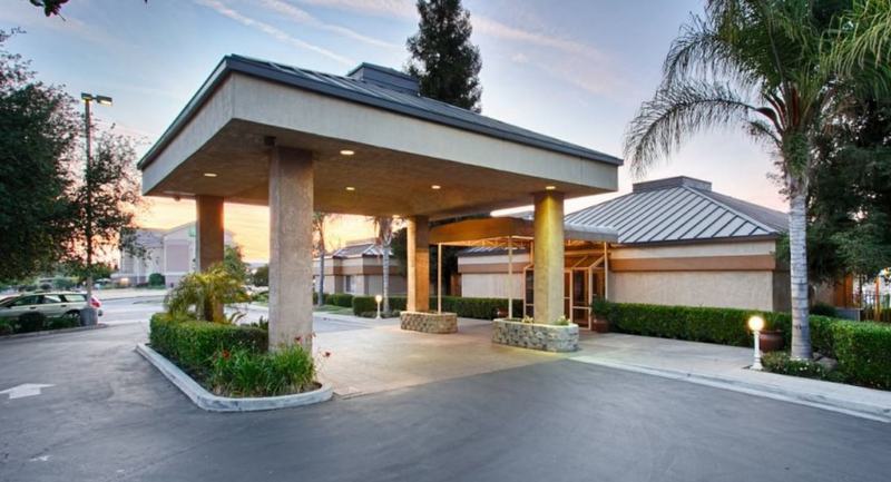 Best Western Porterville Inn Ngoại thất bức ảnh
