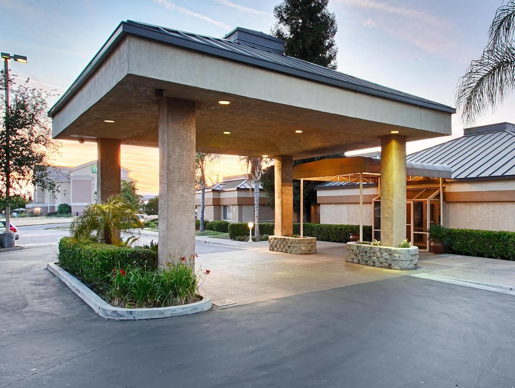 Best Western Porterville Inn Ngoại thất bức ảnh